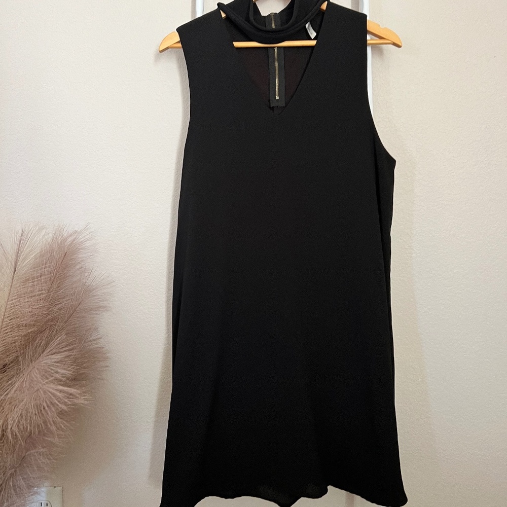 Vintage Sleeveless Black Dress M